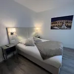 Majestic 3* Nîmes