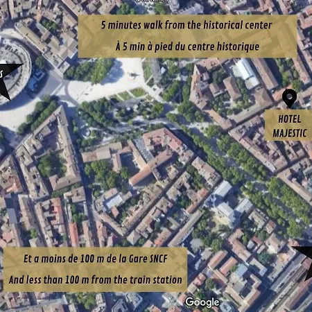 Majestic מלון 3*