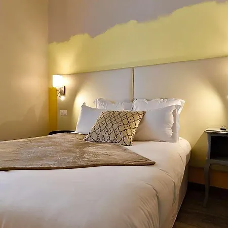 Majestic Otel Nîmes