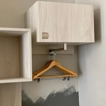 מלון Majestic נים