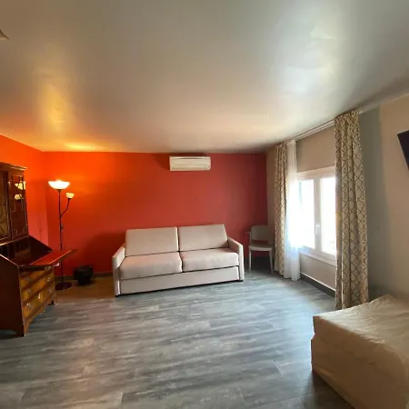 Hotel Majestic