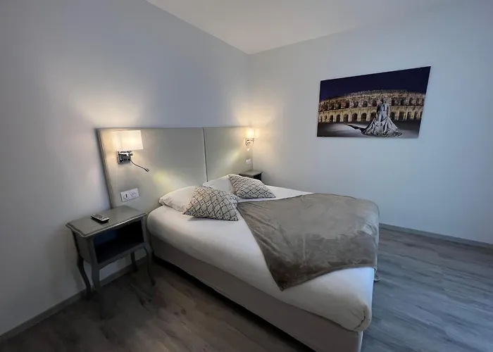 Majestic 3* Nîmes